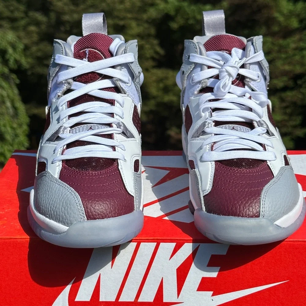 NEW Nike Big Kid Jumpman Two Trey Casual Sneaker - US Youth 4Y